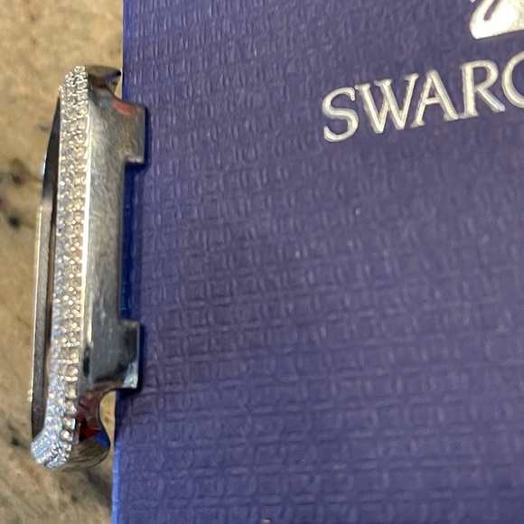 Swarovski smart watch cover -bling bling Georgeous series 4 & 5. For Se ser 40mm - Picture 5 of 11